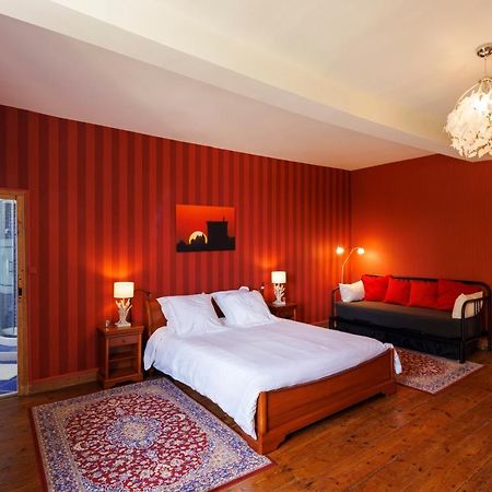 Domaine De Seugnac Bed & Breakfast Понс Екстериор снимка