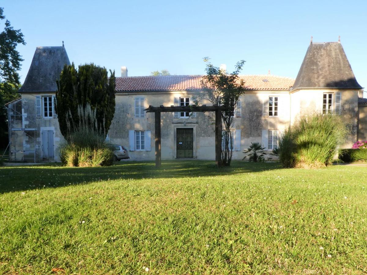 Domaine De Seugnac Bed & Breakfast Понс Екстериор снимка