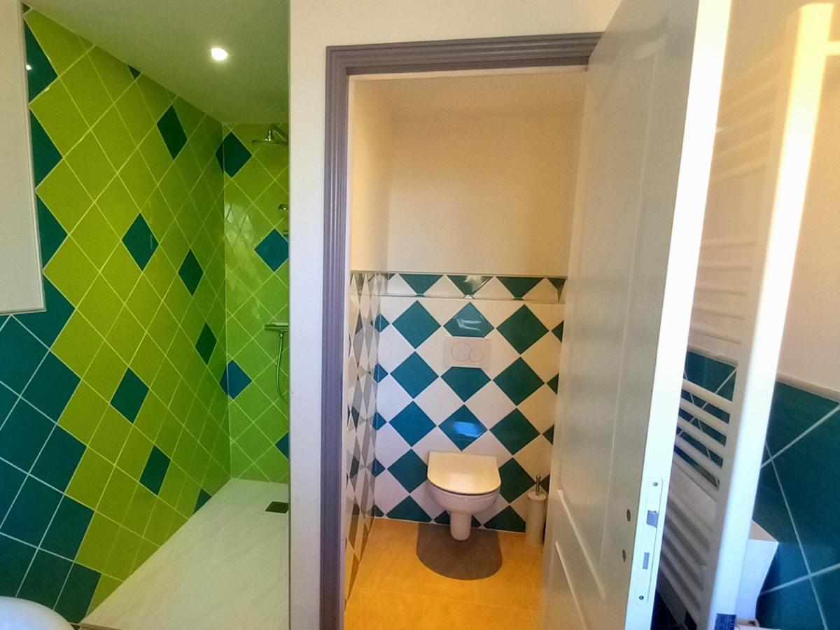 Domaine De Seugnac Bed & Breakfast Понс Екстериор снимка